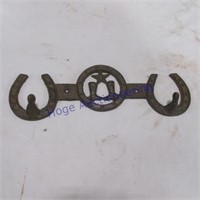 Metal Hanger w/horseshoes and boots