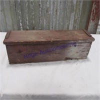 wood box w/leather hinged lid