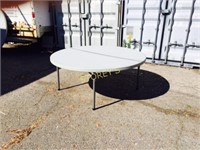6' Round Plastic Folding Banquet Table