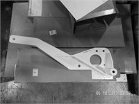 SKID OF HEAVY DUTY BRACKETS