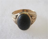 Ladies 14k Gold Ring Worn Stone Size 7 1/4