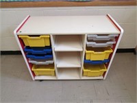 PORTABLE ACCESORY CABINET