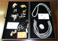 Lot, costume jewelry, crystal, brooches,