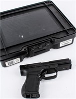 Gun FMK 9C1 Semi Auto Pistol in 9mm