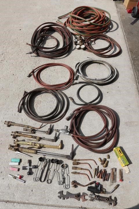 Lincoln Electric AC/DC 225/125 Welder, Supplies & Tools