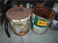2 Vintage/Antique Texaco 5 Gal Cans