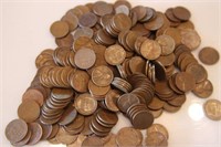 APPROX 300 MIXED DATE WHEAT PENNIES
