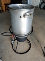 B- PROPANE TURKEY FRYER