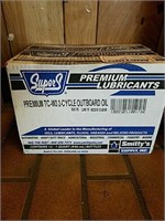 SuperS 2 cycle outboard oil