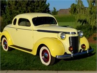 1937 Chrystler Royal Coupe