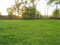 715 West Front Street  Sealy, TX 77474. .914acre