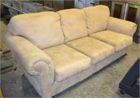 3 CUSHION COUCH