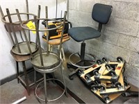 LOT SHOP STOOLS & MOVING DOLLIES