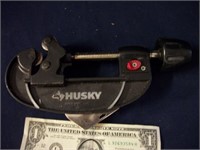 Husky Pipe cutter