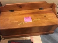 Wood toy chest