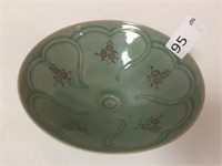Painted Porcelain Oriental Bowl