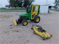 1999 John Deere 4100 4x4