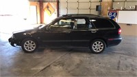 2002 Volvo V40 Base