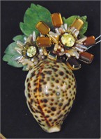 Lawrence Vrba. Brooch.