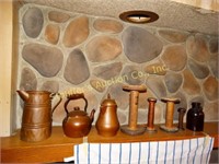 4 wooden bobbins, assorted size, teapot and tea