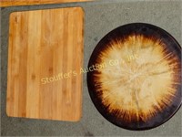 Pampered Chef pizza stone and bamboo cutting