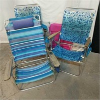 4 Various Folding Beach Chairs U12B