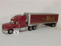 FRANKLIN MINT 1993 MACK TOY TRACTOR ON TRAILER