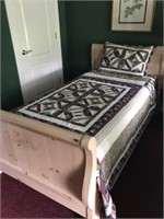 Twin Sleigh Bed Impressions