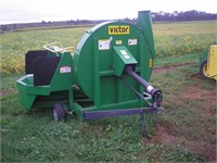 Victor 200 Forage Blower (like new)