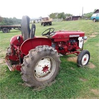 International Harvester 240 tractor