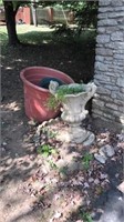 Concrete planter and flowerpot