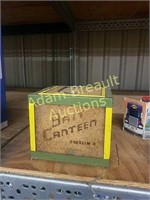 Vintage Oberlin 7in bait canteen