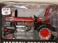 MASSEY FERGUSON 1150 TOY TRACTOR WITH DUALS