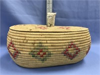 Hooper Bay grass basket, natural berry dye, sealsk