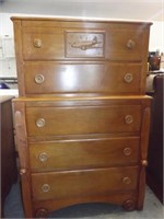 VIRGINIA HOUSE MAPLE CHEST OF DRAWERS