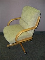 Oak Finish -Biege Arm Chair Swivel w/ Caster
