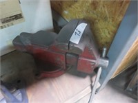 RED VISE