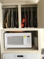 Microwave, Contents of Cabinets Above Microwave
