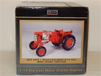 ALLIS CHALMERS D14 WIDE FRONT  TOY TRACTOR