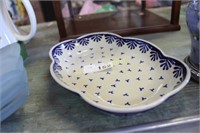 BLUE AND WHITE DECORATED SERVING PLATTER
