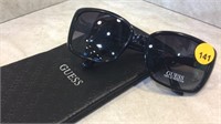 PAIR OF GUESS SUNGLASSES