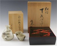 JAPANESE SAKE SET & LACQUERED BENTO BOX