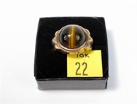 10K yellow gold men's tiger eye ring