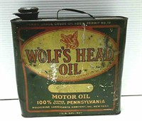 Wolf's Head 1 Gallon Oil Container