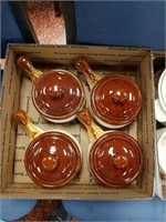 Box with 4 Brown bowls