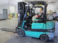 Mitsubishi 5,000 Lb Cap LPG Forklift