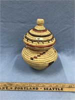 Unique shaped handmade grass basket with lid and d