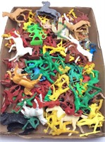 VIINTAGE MARX TIMMEE COWBOYS & INDIANS TOY FIGURES