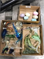 3 flats glassware, eggs