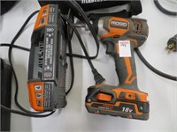 RIDGID DRIVER WITH BATTERY AND CHARGER